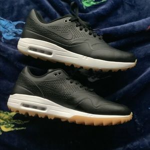 Mens Air Max 1’s